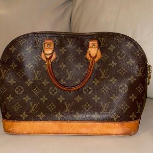 Authentic Louis Vuitton Alma